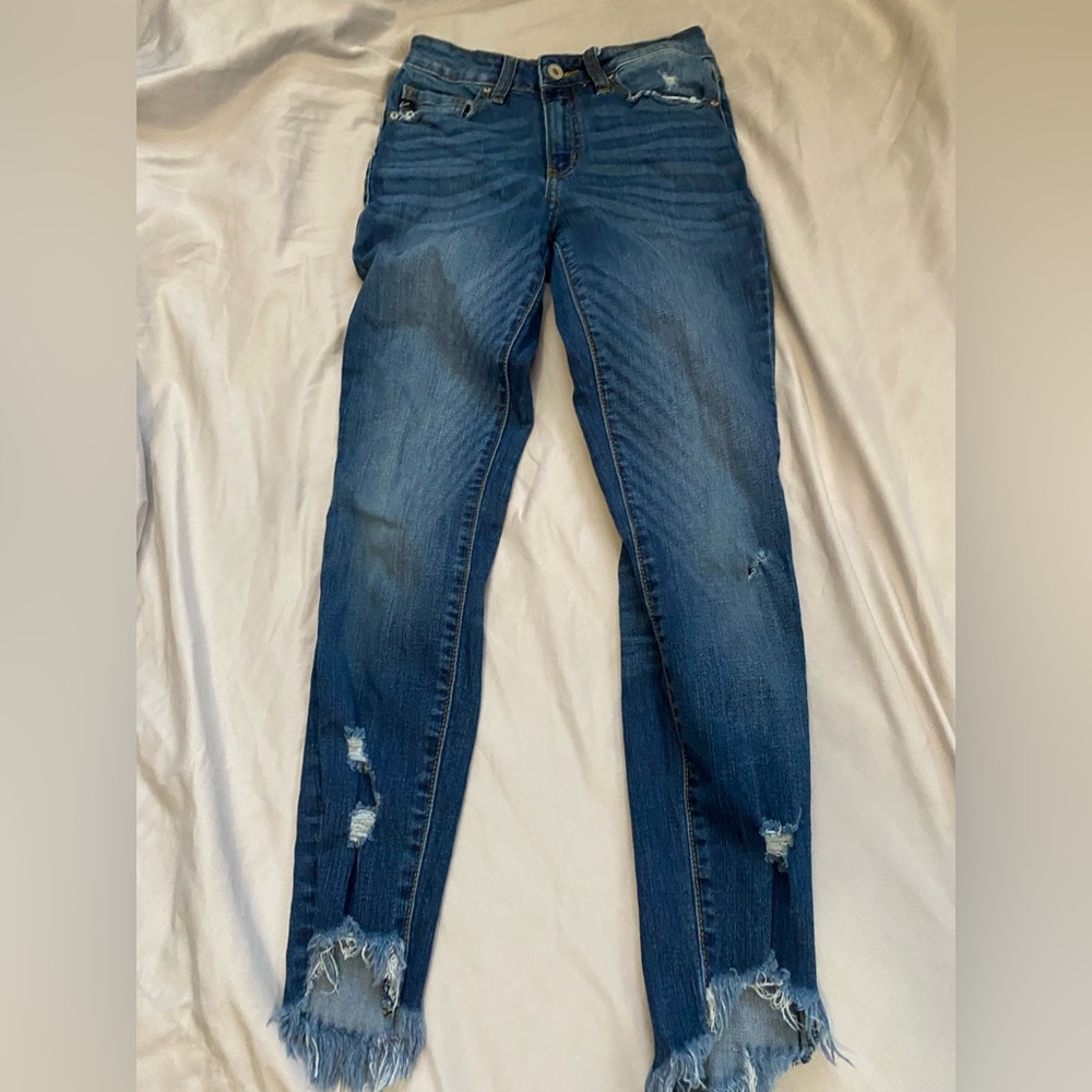 KanCan Blue Med Wash Frayed Hem Stretch Jeans size 0/23